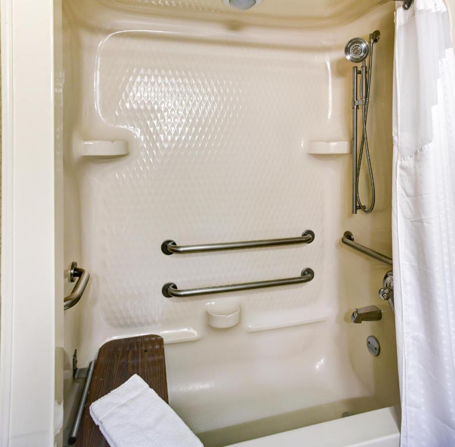 Holiday Inn Express Hotel & Suites Atlanta Buckhead By Ihg Extérieur photo