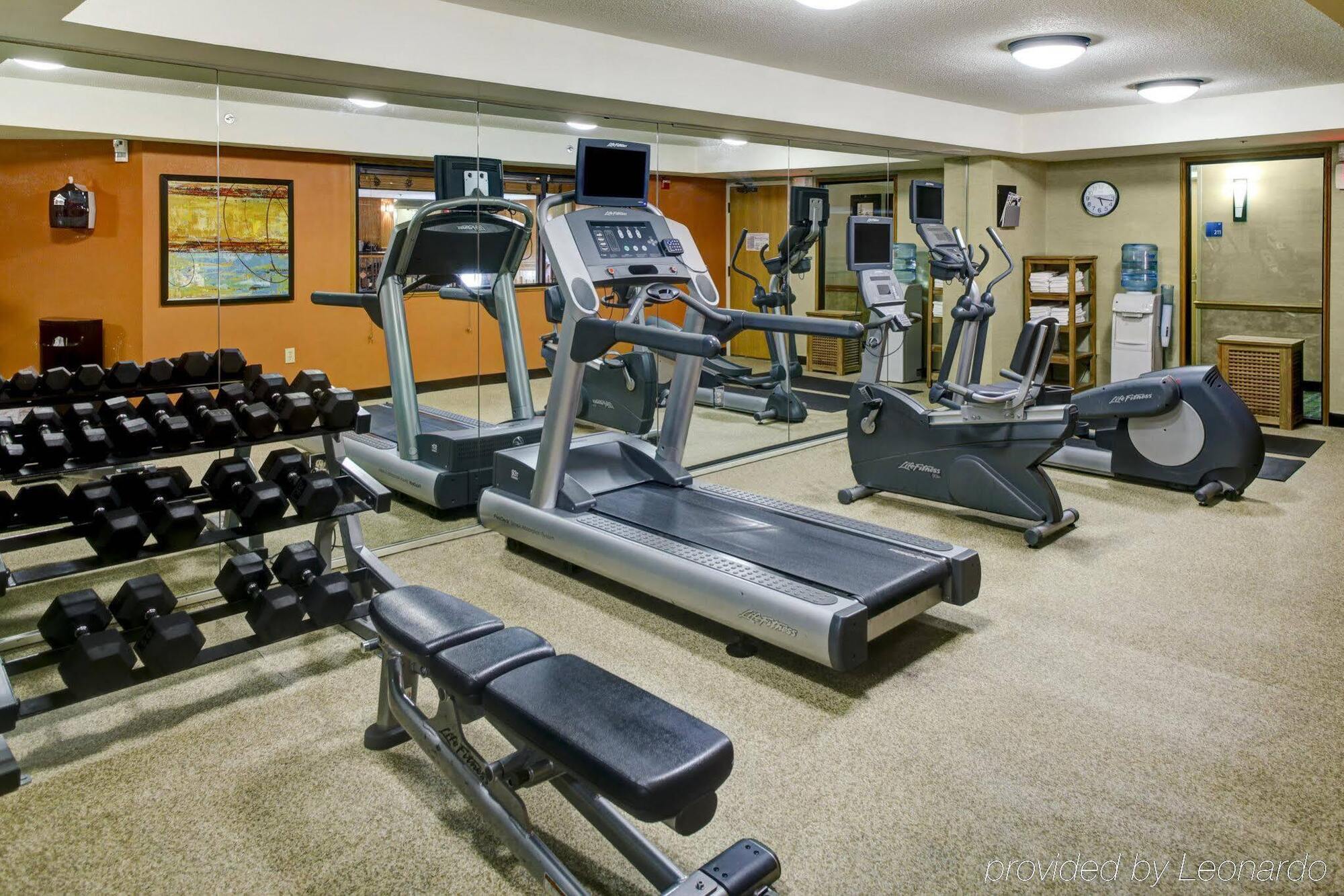 Holiday Inn Express Hotel & Suites Atlanta Buckhead By Ihg Extérieur photo